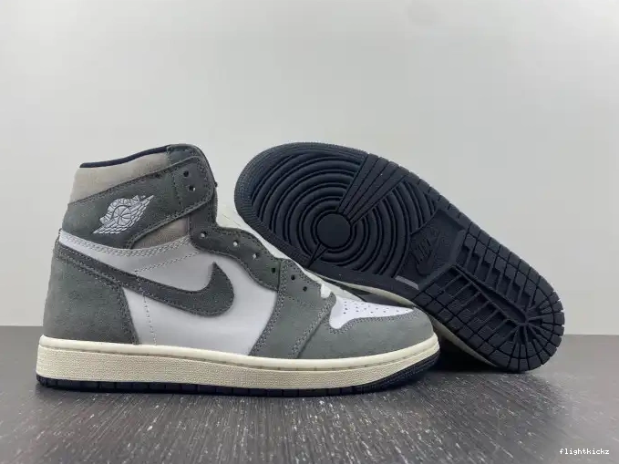 Washed Jordan DZ5485-051 Black Retro OG 1 High 0523